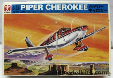 Bandai 1/72 Piper Cherokee PA-28, 8512 plastic model kit